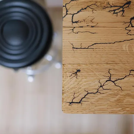 Apartment Center Retreat, Close To Main Street, Free Parking